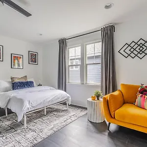 https://apt-capitol-hill-cutie.seattlehotelsites.com
